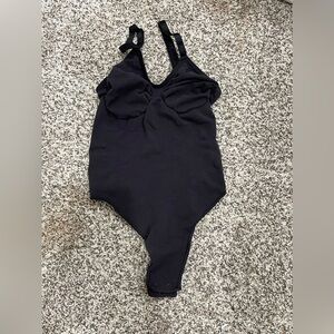 Skims size S/M shapewear bodysuit